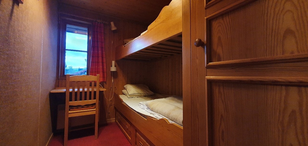 Bastu | Wi-Fi | Terrass | Braskamin | Kabel-TV 10 Stugor & Boende