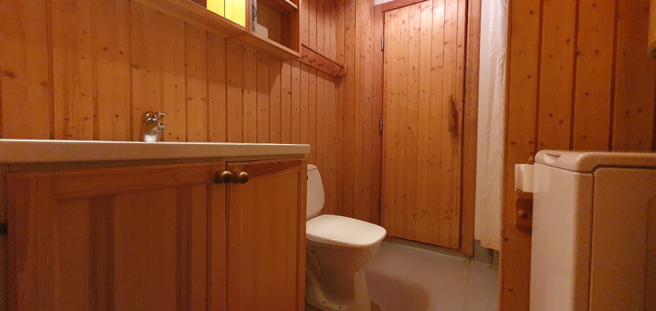 Bastu | Wi-Fi | Terrass | Braskamin | Kabel-TV 6 Stugor & Boende