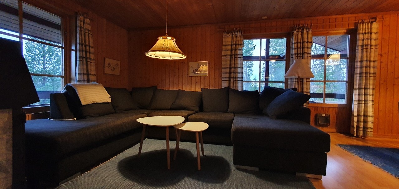 Bastu | Wi-Fi | Terrass | Braskamin | Kabel-TV 2 Stugor & Boende