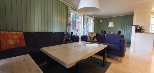 Bastu | Wi-Fi | Terrass | Braskamin | Kabel-TV 4 Stugor & Boende