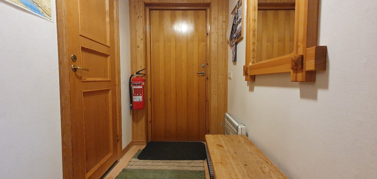 Bastu | Wi-Fi | Terrass | Braskamin | Kabel-TV 1 Stugor & Boende