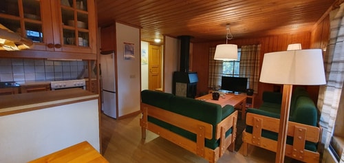 Bastu | Wi-Fi | Terrass | Braskamin | Kabel-TV 5 Stugor & Boende