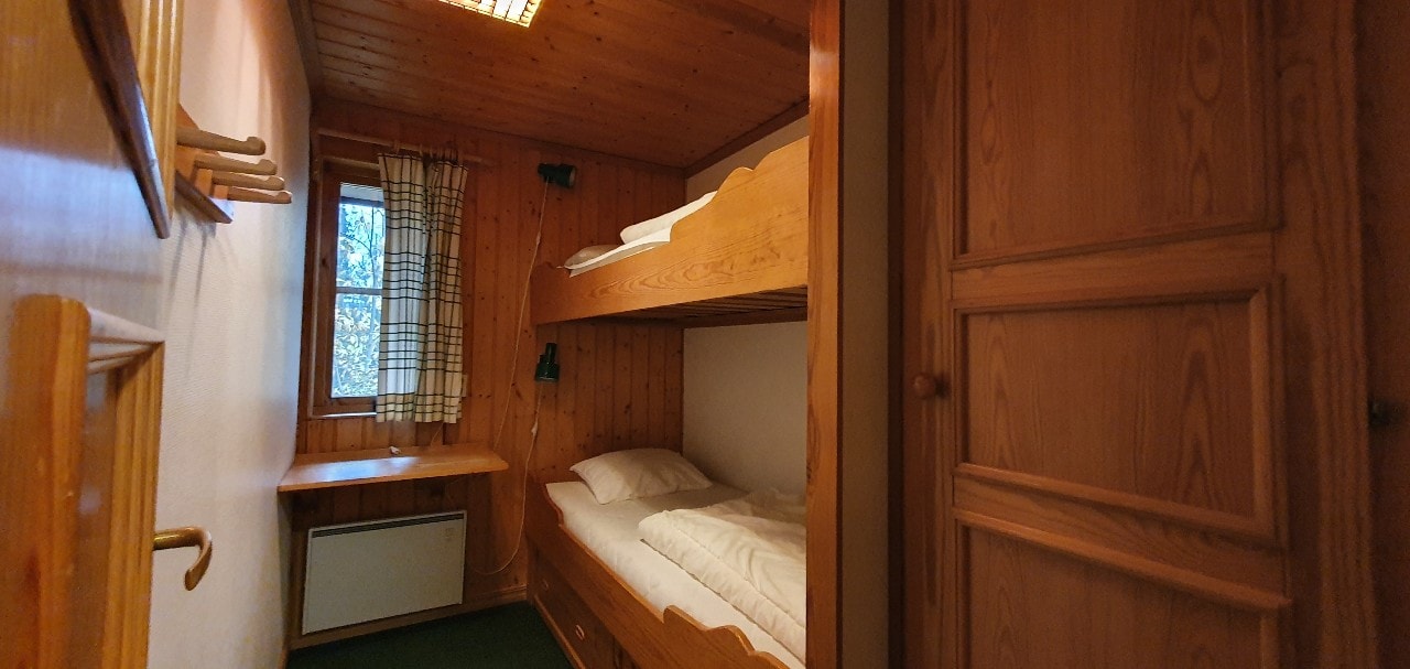 Bastu | Wi-Fi | Terrass | Braskamin | Kabel-TV 10 Stugor & Boende