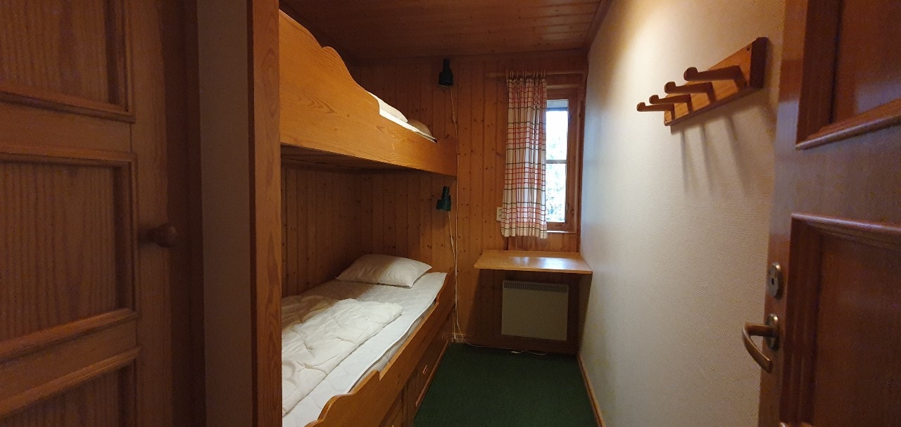 Bastu | Wi-Fi | Terrass | Braskamin | Kabel-TV 11 Stugor & Boende