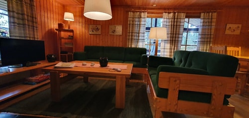 Bastu | Wi-Fi | Terrass | Braskamin | Kabel-TV 3 Stugor & Boende