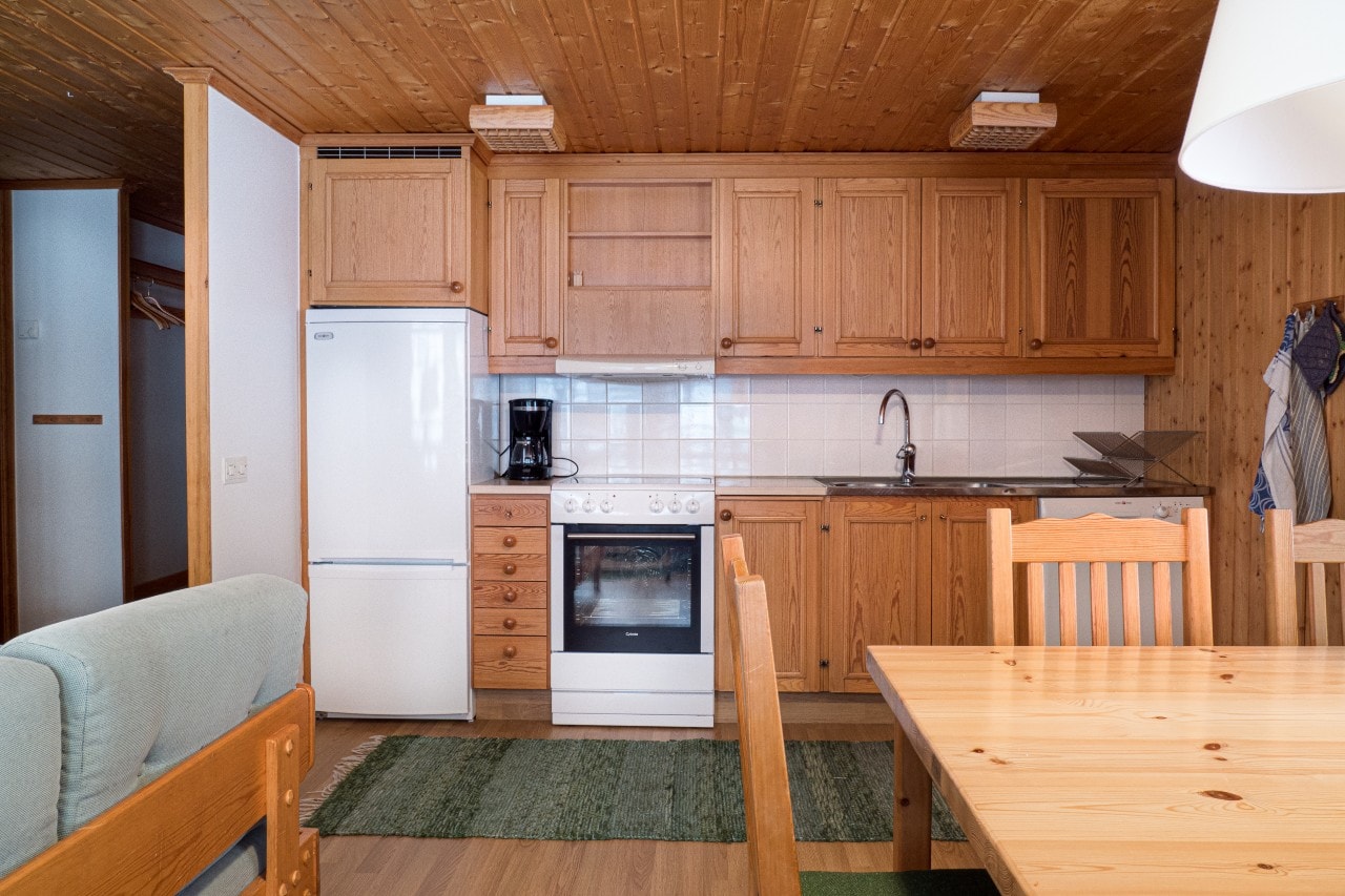 Bastu | Wi-Fi | Terrass | Braskamin | Kabel-TV 6 Stugor & Boende