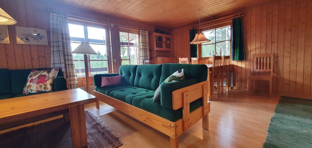 Bastu | Wi-Fi | Terrass | Braskamin | Kabel-TV 4 Stugor & Boende