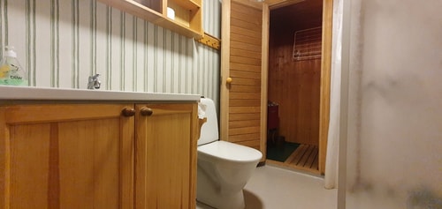 Bastu | Wi-Fi | Terrass | Braskamin | Kabel-TV 6 Stugor & Boende