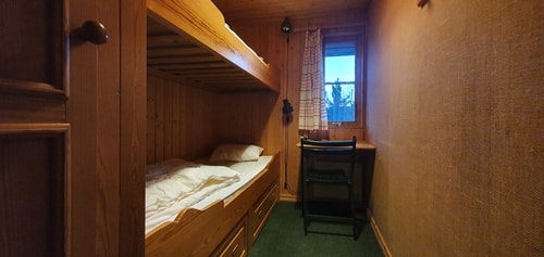 Bastu | Wi-Fi | Terrass | Braskamin | Kabel-TV 8 Stugor & Boende