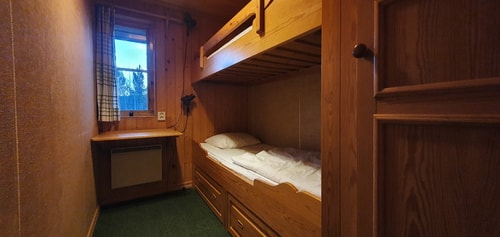 Bastu | Wi-Fi | Terrass | Braskamin | Kabel-TV 9 Stugor & Boende