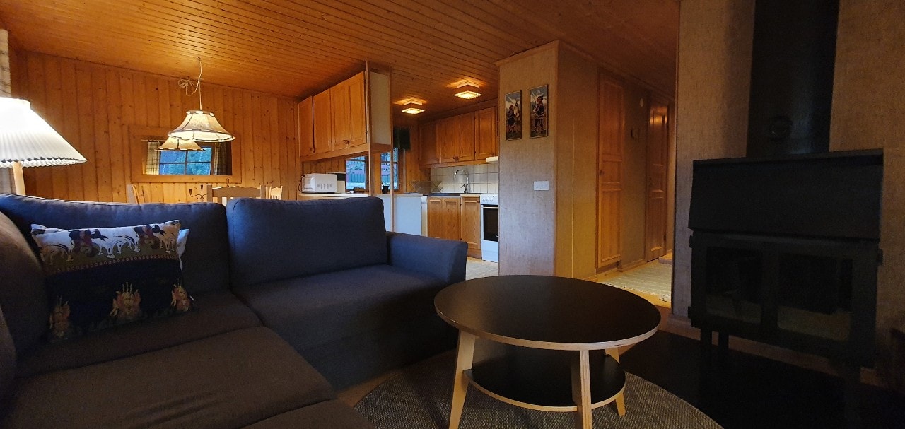 Bastu | Wi-Fi | Terrass | Braskamin | Kabel-TV 3 Stugor & Boende