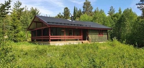 Bastu | Wi-Fi | Terrass | Braskamin | Kabel-TV 12 Stugor & Boende