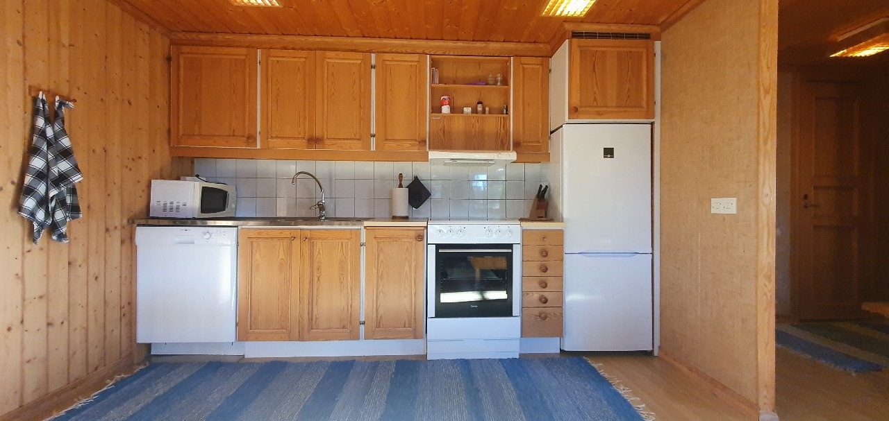 Bastu | Wi-Fi | Terrass | Braskamin | Kabel-TV 6 Stugor & Boende