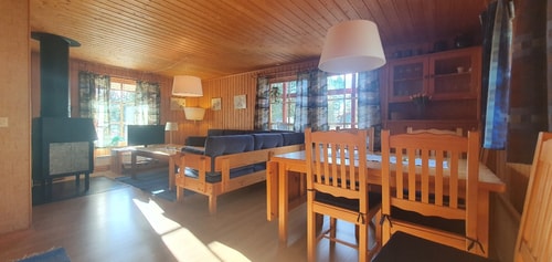 Bastu | Wi-Fi | Terrass | Braskamin | Kabel-TV 5 Stugor & Boende