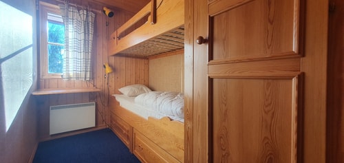 Bastu | Wi-Fi | Terrass | Braskamin | Kabel-TV 10 Stugor & Boende