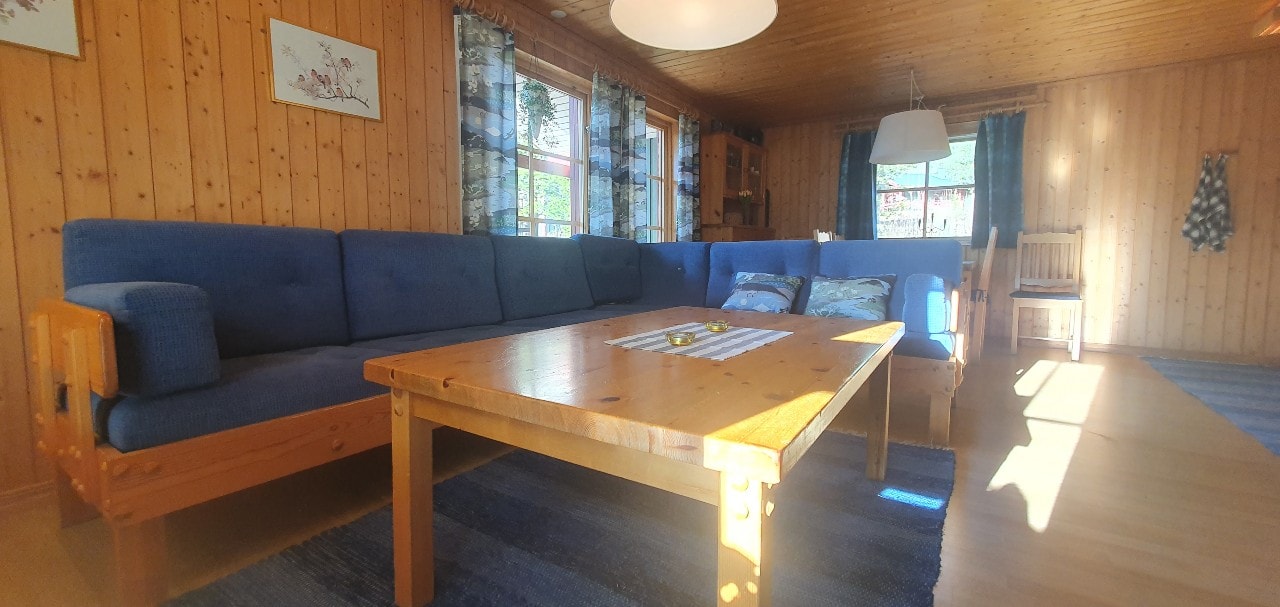 Bastu | Wi-Fi | Terrass | Braskamin | Kabel-TV 3 Stugor & Boende