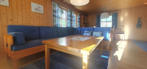 Bastu | Wi-Fi | Terrass | Braskamin | Kabel-TV 3 Stugor & Boende