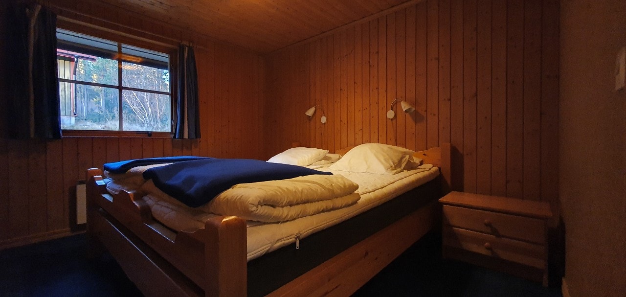 Bastu | Wi-Fi | Terrass | Braskamin | Kabel-TV 9 Stugor & Boende