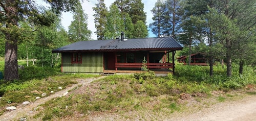 Bastu | Wi-Fi | Terrass | Braskamin | Kabel-TV 12 Stugor & Boende