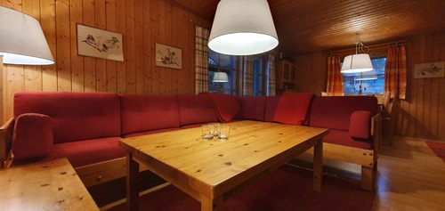 Bastu | Wi-Fi | Terrass | Braskamin | Kabel-TV 4 Stugor & Boende