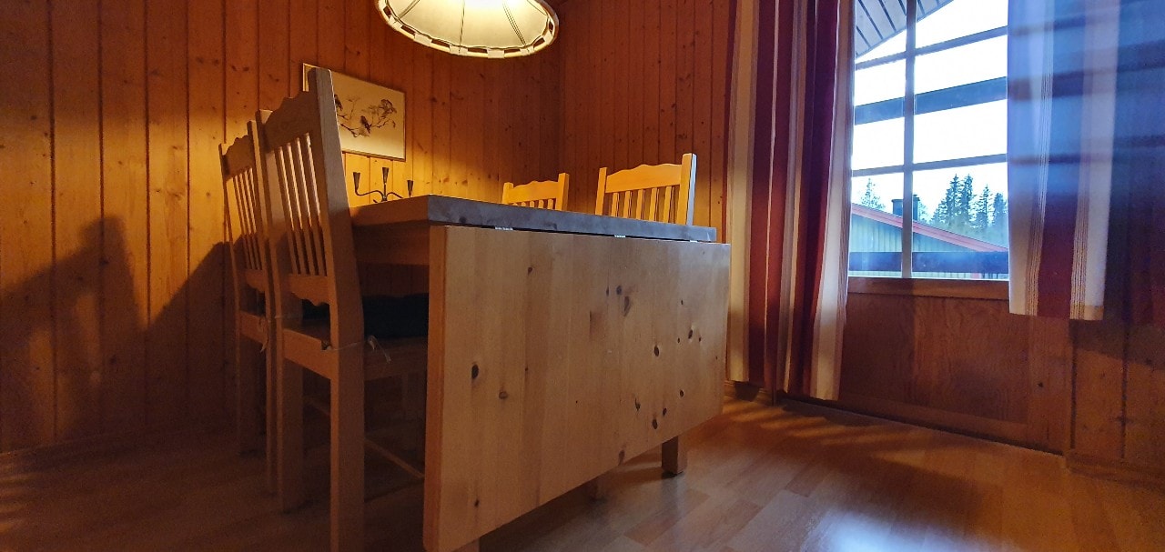 Bastu | Wi-Fi | Terrass | Braskamin | Kabel-TV 6 Stugor & Boende