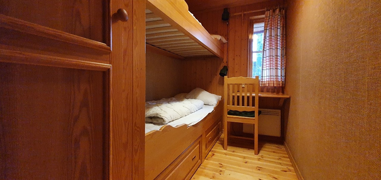 Bastu | Wi-Fi | Terrass | Braskamin | Kabel-TV 9 Stugor & Boende