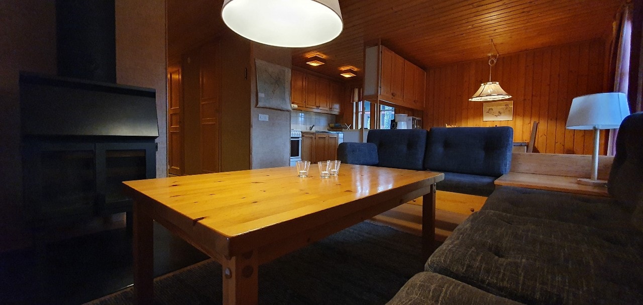 Bastu | Wi-Fi | Terrass | Braskamin | Kabel-TV 3 Stugor & Boende