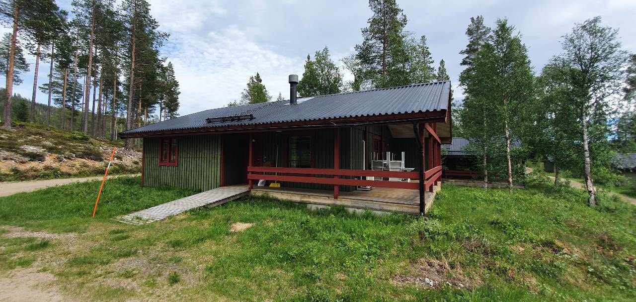 Sauna | Wi-Fi | Terrace | Wood stove | Cable TV Stugor & Boende