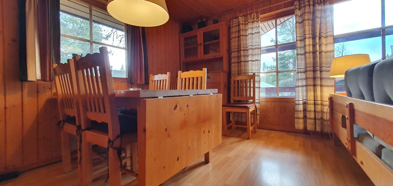 Sauna | Wi-Fi | Terrace | Wood stove | Cable TV 6 Stugor & Boende