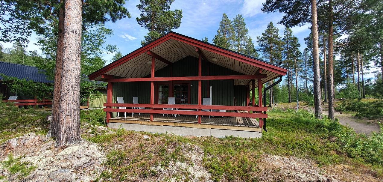 Sauna | Wi-Fi | Terrace | Wood stove | Cable TV Stugor & Boende