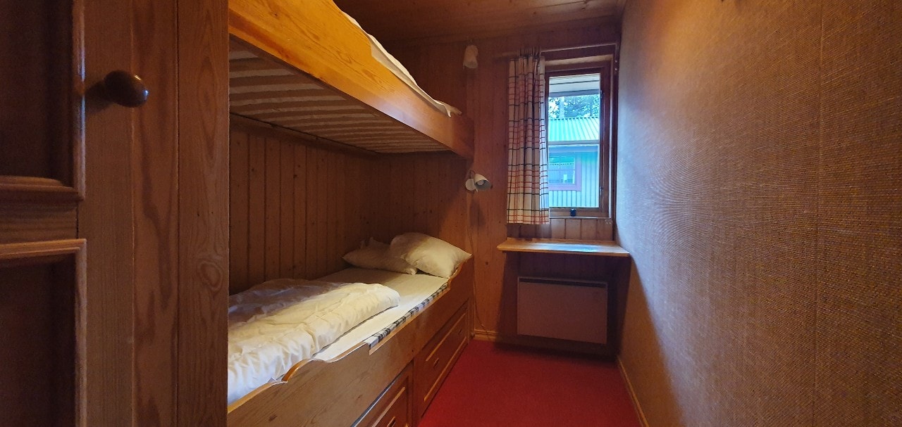 Sauna | Wi-Fi | Terrace | Wood stove | Cable TV 10 Stugor & Boende