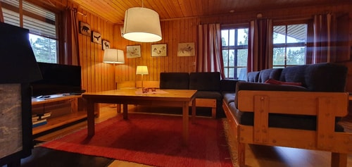 Bastu | Wi-Fi | Terrass | Braskamin | Kabel-TV 1 Stugor & Boende