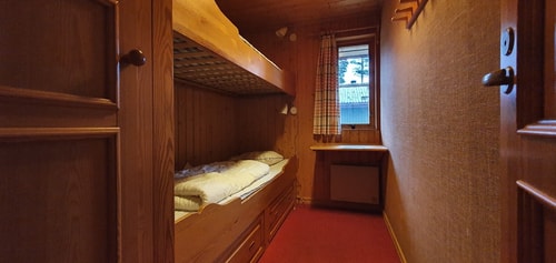 Bastu | Wi-Fi | Terrass | Braskamin | Kabel-TV 9 Stugor & Boende