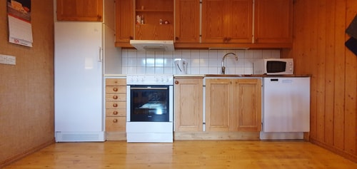 Sauna | Wi-Fi | Terrace | Wood stove | Cable TV 5 Stugor & Boende