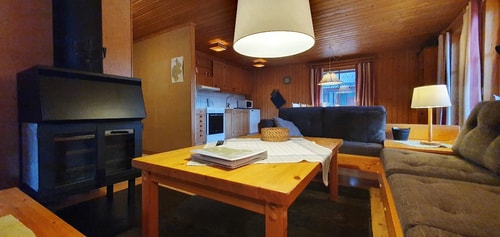 Sauna | Wi-Fi | Terrace | Wood stove | Cable TV 4 Stugor & Boende