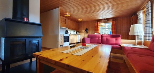 Bastu | Wi-Fi | Terrass | Braskamin | Kabel-TV 3 Stugor & Boende