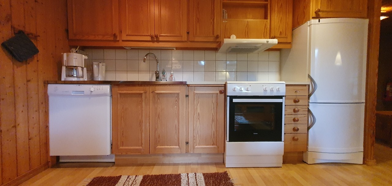 Sauna | Wi-Fi | Terrace | Wood stove | Cable TV 6 Stugor & Boende