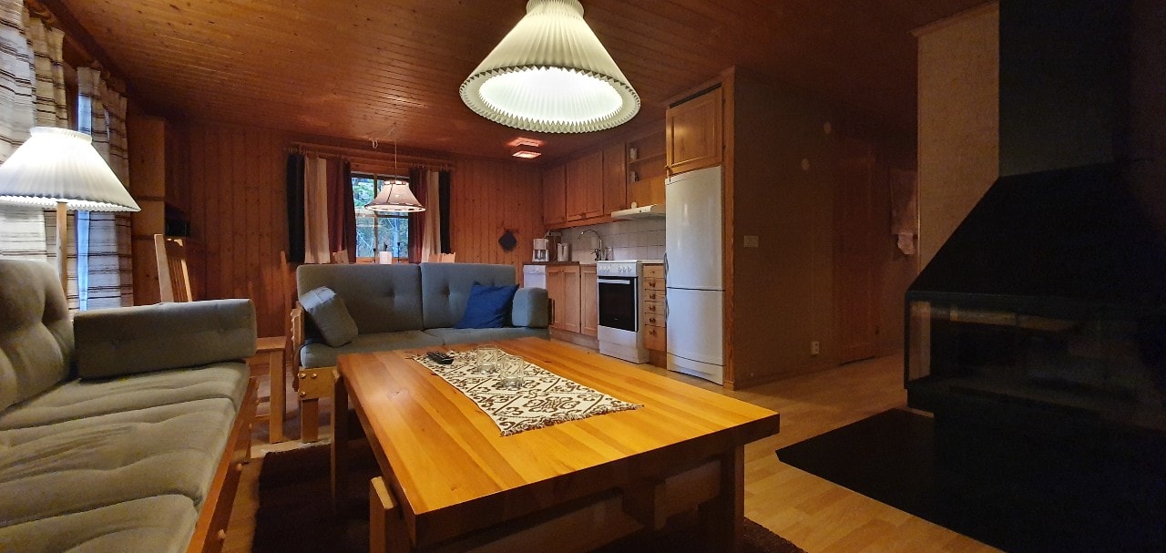 Sauna | Wi-Fi | Terrace | Wood stove | Cable TV 4 Stugor & Boende