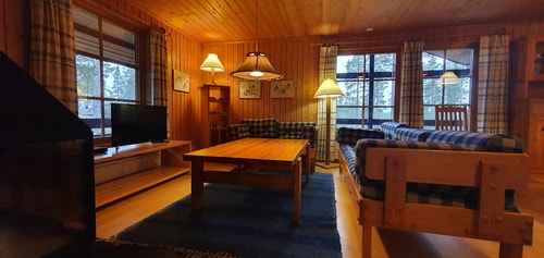 Bastu | Wi-Fi | Terrass | Braskamin | Kabel-TV 2 Stugor & Boende