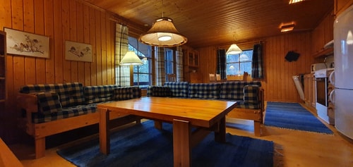 Bastu | Wi-Fi | Terrass | Braskamin | Kabel-TV 4 Stugor & Boende