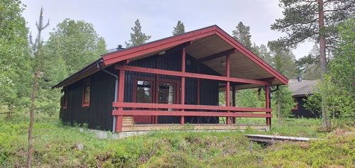 Bastu | Wi-Fi | Terrass | Braskamin | Kabel-TV 12 Stugor & Boende