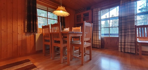 Sauna | Wi-Fi | Terrace | Wood stove | Cable TV 6 Stugor & Boende