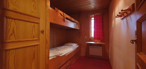 Sauna | Wi-Fi | Terrace | Wood stove | Cable TV 10 Stugor & Boende