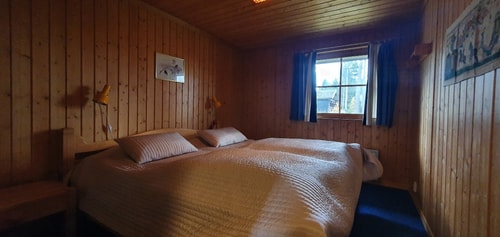 Bastu | Wi-Fi | Terrass | Braskamin | Kabel-TV 7 Stugor & Boende