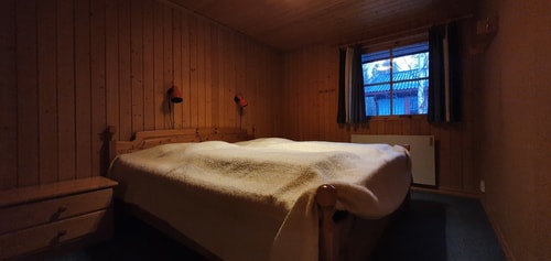 Bastu | Wi-Fi | Terrass | Braskamin | Kabel-TV 8 Stugor & Boende