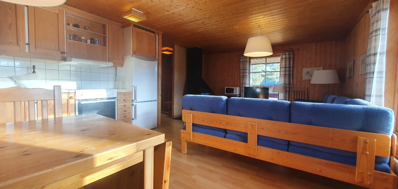 Sauna | Wi-Fi | Terrace | Wood stove | Cable TV 5 Stugor & Boende