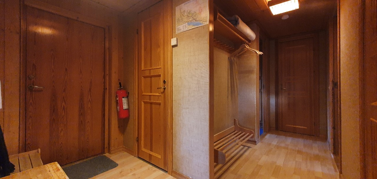 Sauna | Wi-Fi | Terrace | Wood stove | Cable TV 1 Stugor & Boende