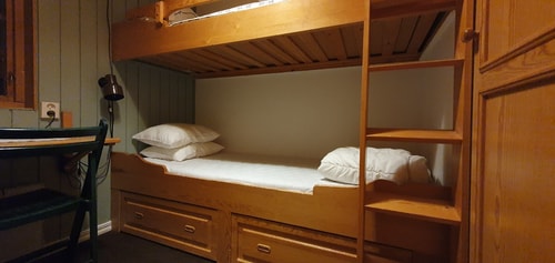 Sauna | Wi-Fi | Terrace | Wood stove | Cable TV 10 Stugor & Boende