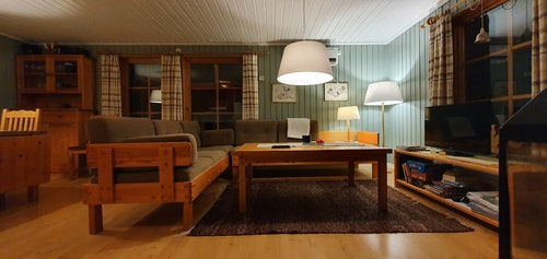 Sauna | Wi-Fi | Terrace | Wood stove | Cable TV 2 Stugor & Boende