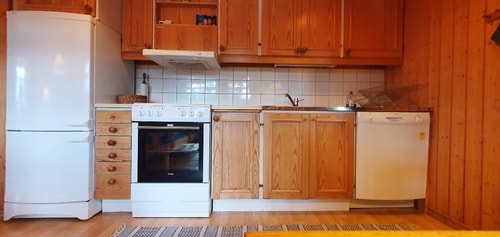 Sauna | Wi-Fi | Terrace | Wood stove | Cable TV 5 Stugor & Boende